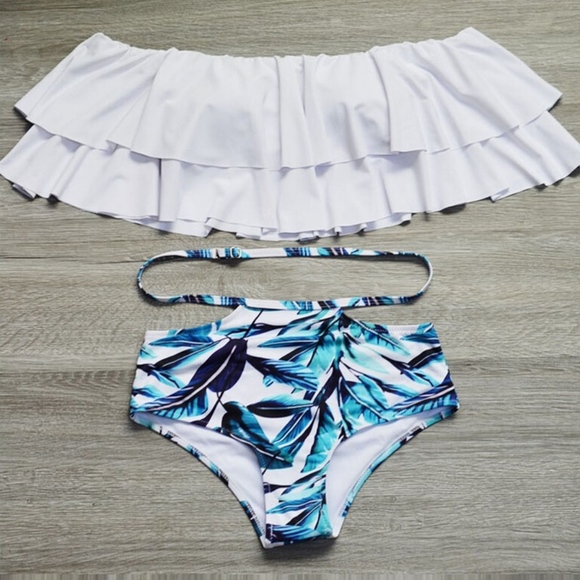 Off Shoulder Leaves Bikini - Picture 2 of 3